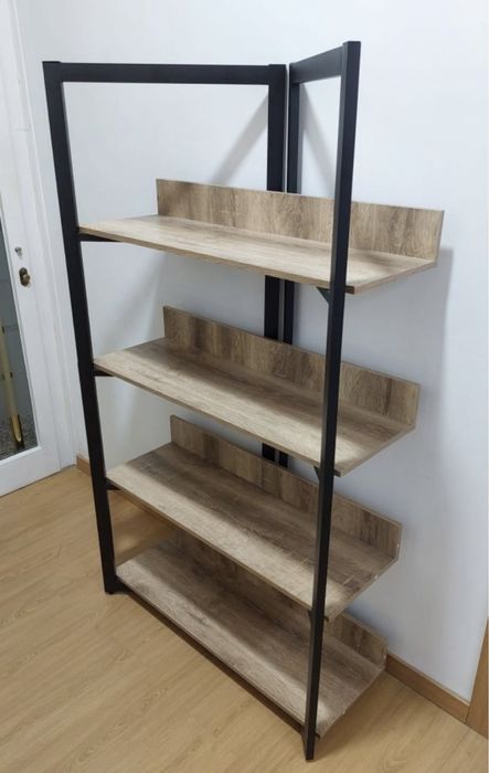 Estante como nova - 4 prateleiras