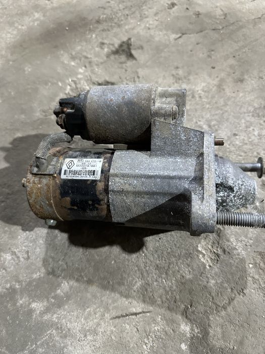 Продам стартер на рено