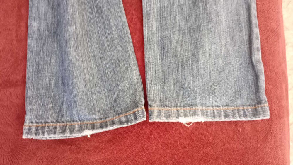 Sprzedam jeansy ASOS niebieskie