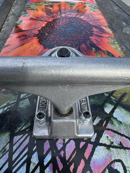 Truck independent stage 11 de 144  com rodas