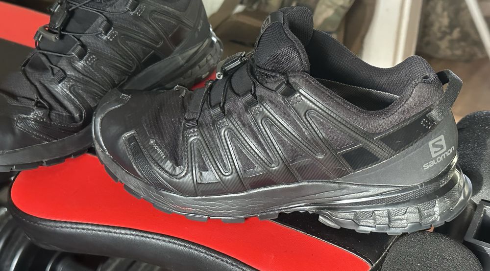 Salomon 41,5 original у відмінному стані