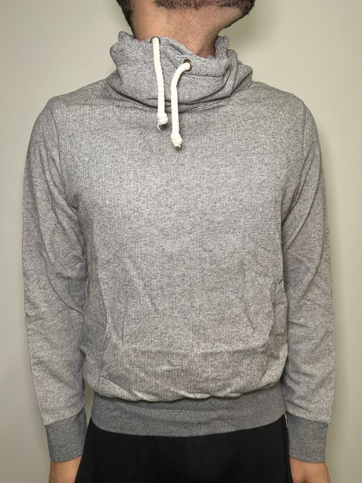 Camisola gola alta homem