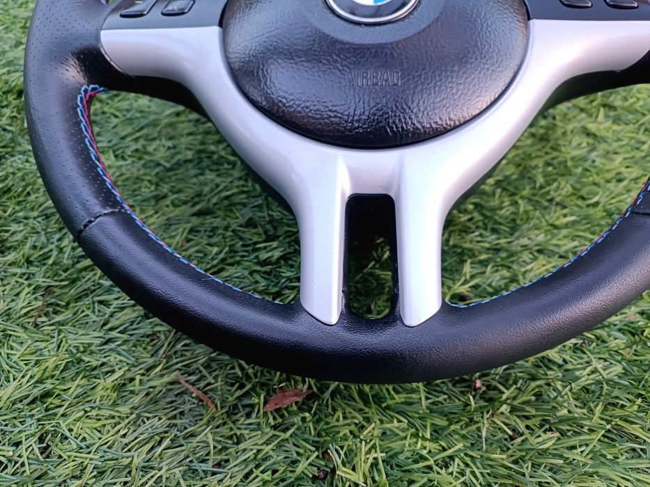 Volante Pack Sport Fase 2 em pele preta bmw  E46