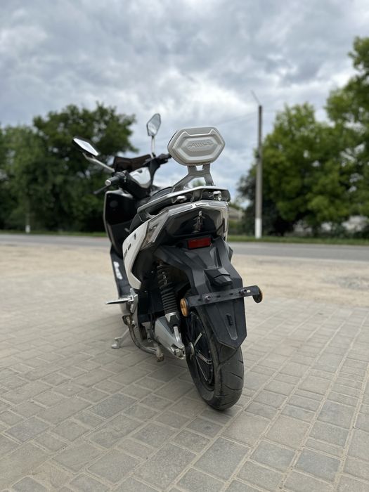 Електроскутер AIMA TIGER X6