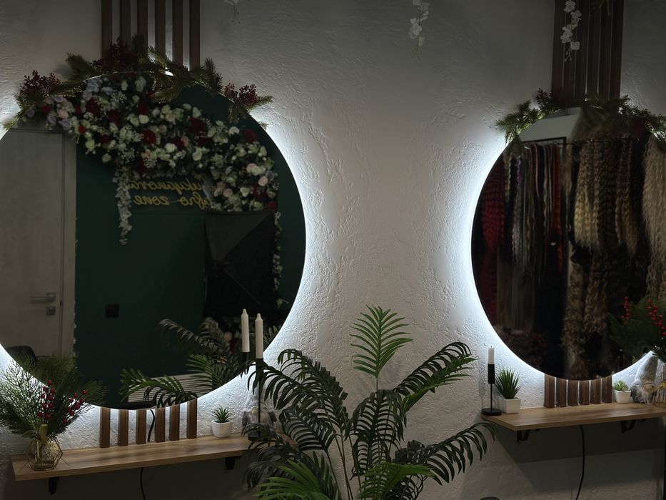 Розпродаж,барберскі крісла,дзеркала,холодильник, бойлер