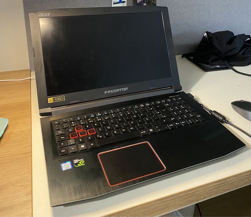 Notebook Predator Helios 300 i7 gtx 1060