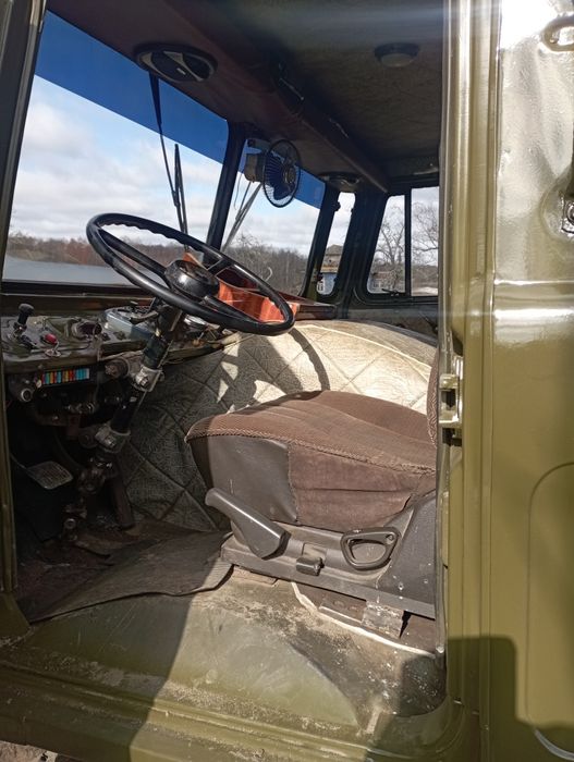 Переобладнаний газ-66