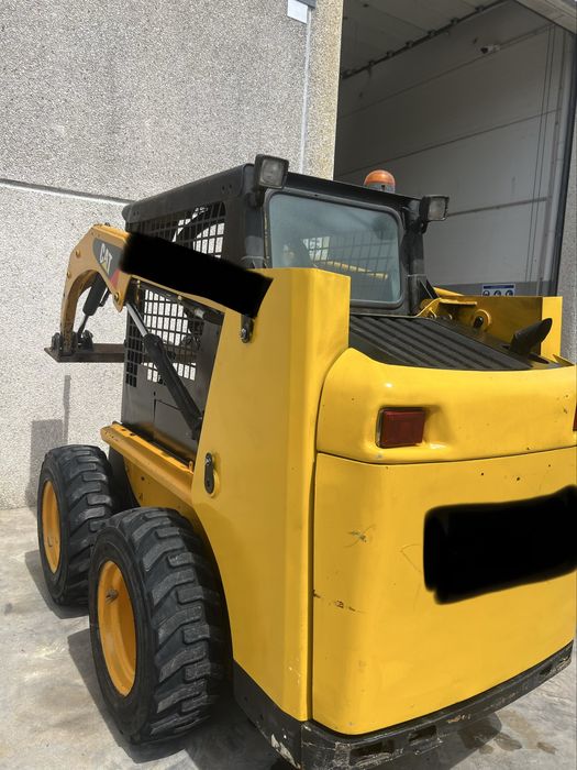Bobcat cat 226 B em bom estado de conservação