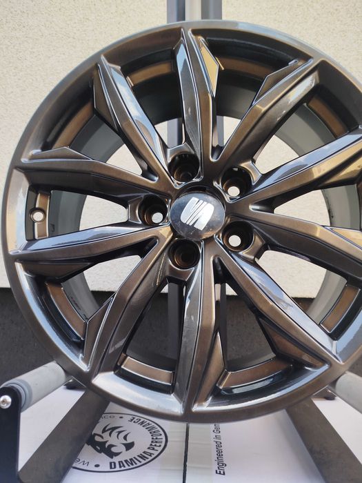 B013# Felgi aluminiowe 7.0" x 17" 5x112 ET 35  Seat