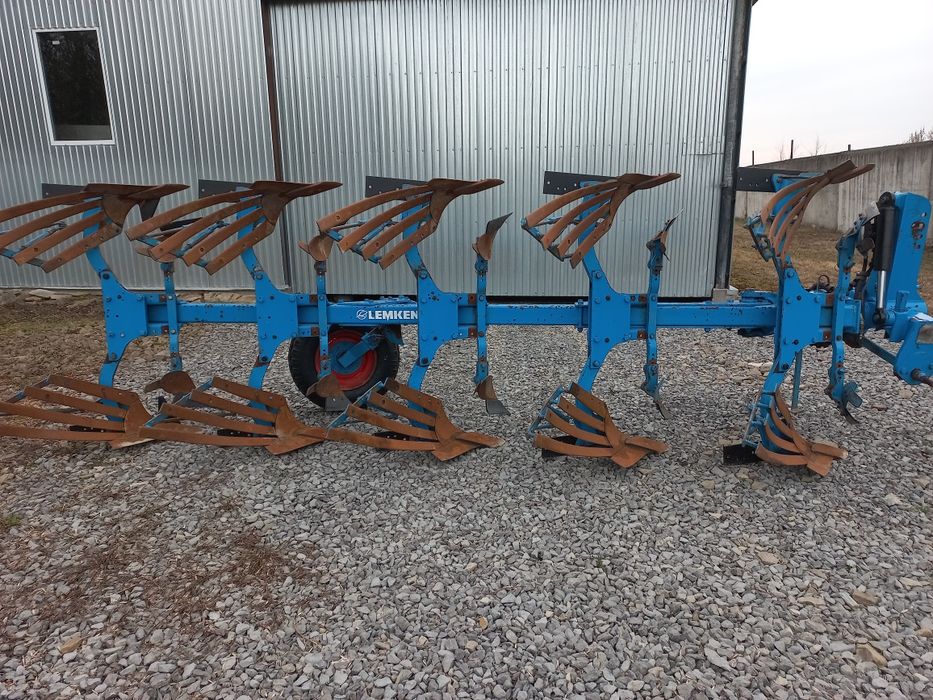 Плуг Lemken Europal 7 4+1 корпусний