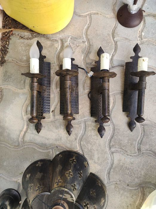 Candeeiros em bom estado, clássicos