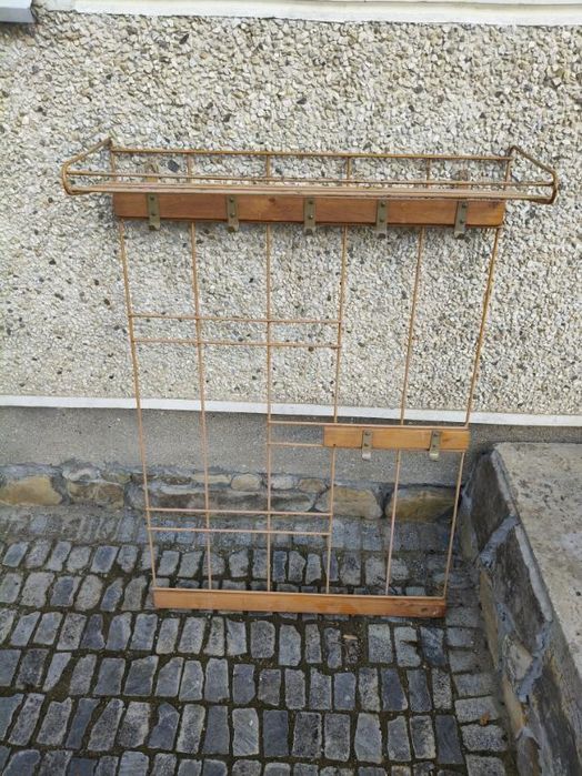 Вішалка металева 115*74