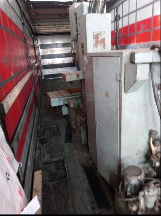 Координатної шліфувальний станок 32к83