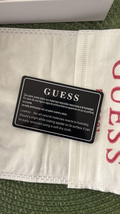 Carteira Guess Nova