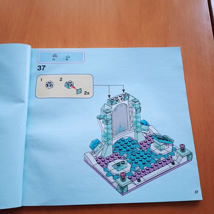 Zestaw LEGO Kraina Lodu szkatułka 41168