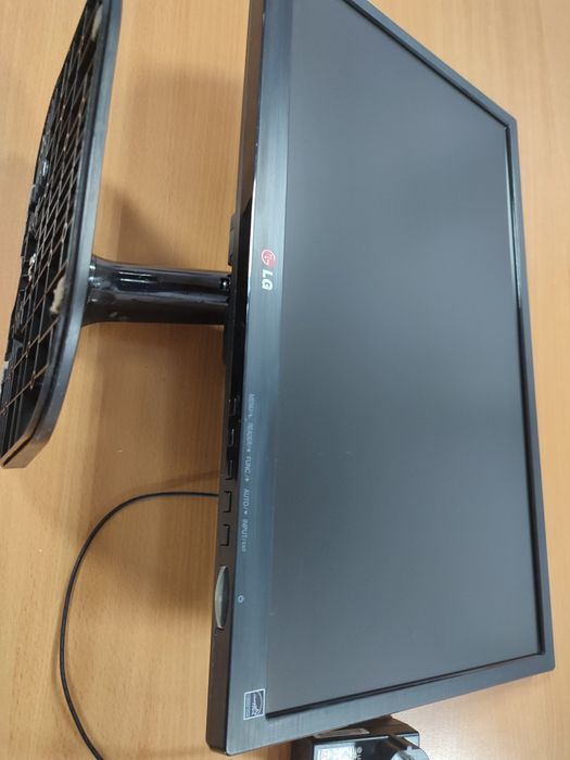 Монітор LG 22m45d 21.5* 1920x1080 FullHD TN