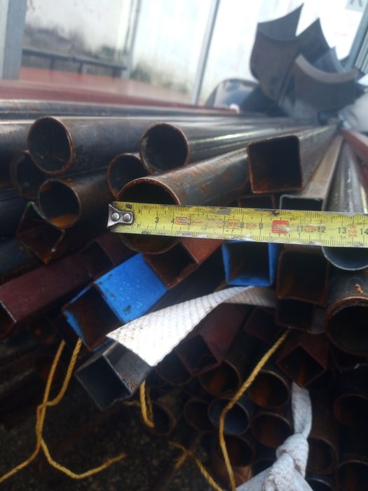 Tubos ferro quadrado e redondo
