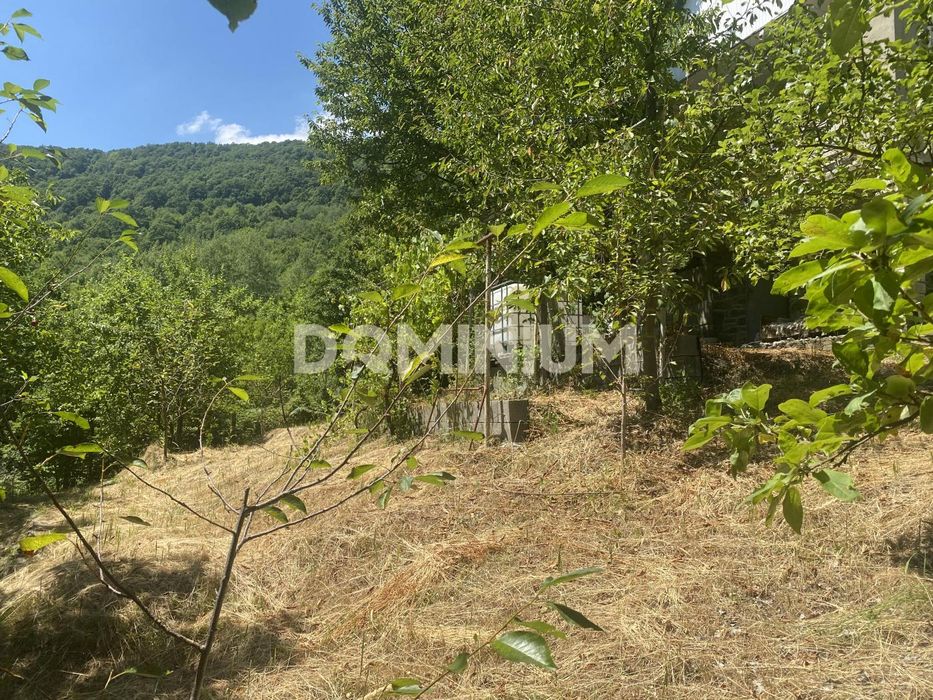 Продаж будинку в "малій  Швейцарії " м.Хуст