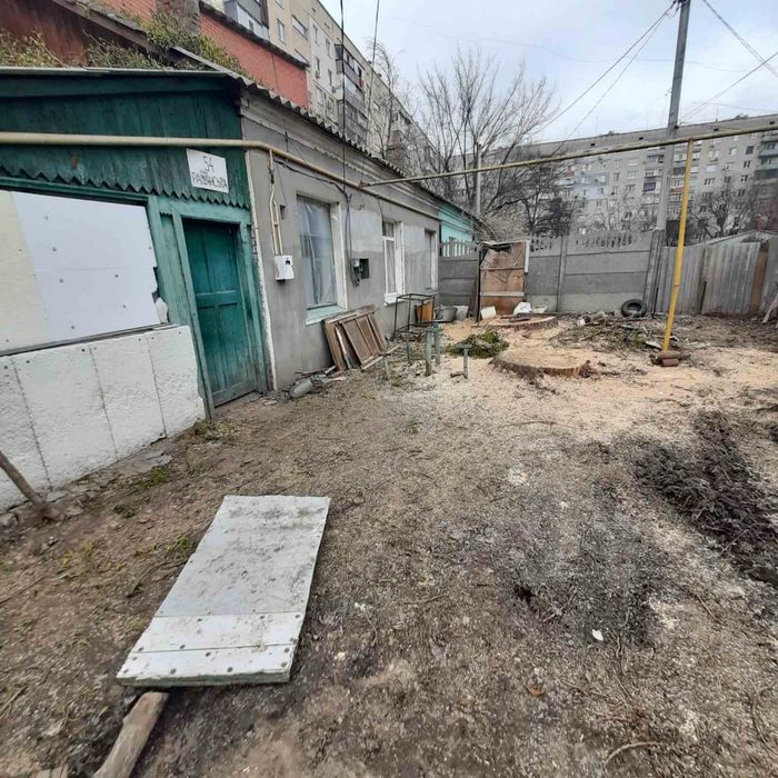 Срочно продам 3-к на землі в центрі під бізнес