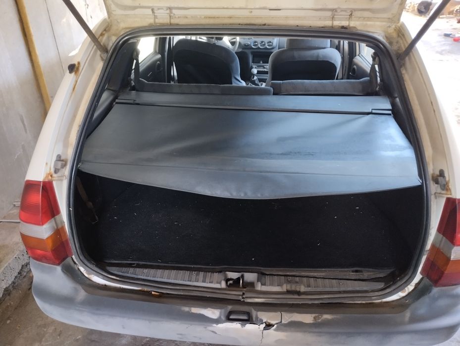 Капот , двери , задняя ляда на форд эскорт