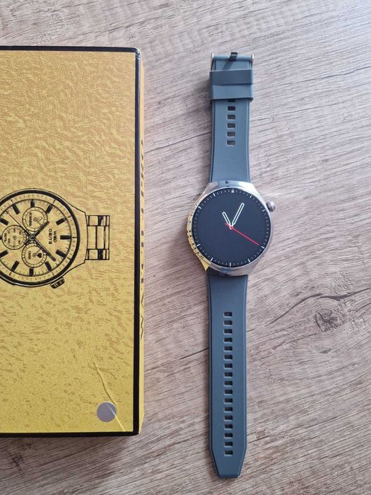 Smartwatch czarny