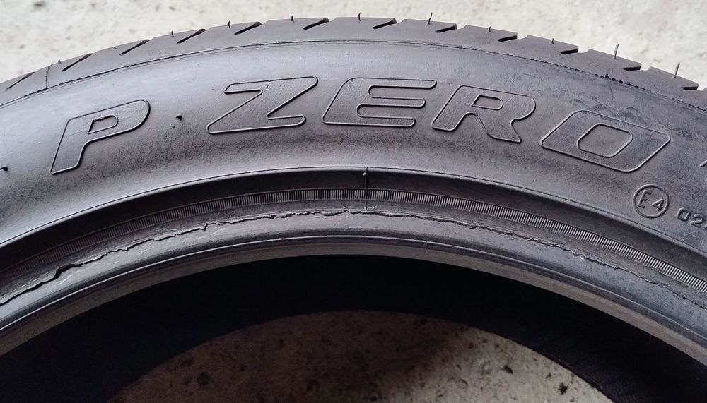 Шини літні R20 275/40 Pirelli PZero