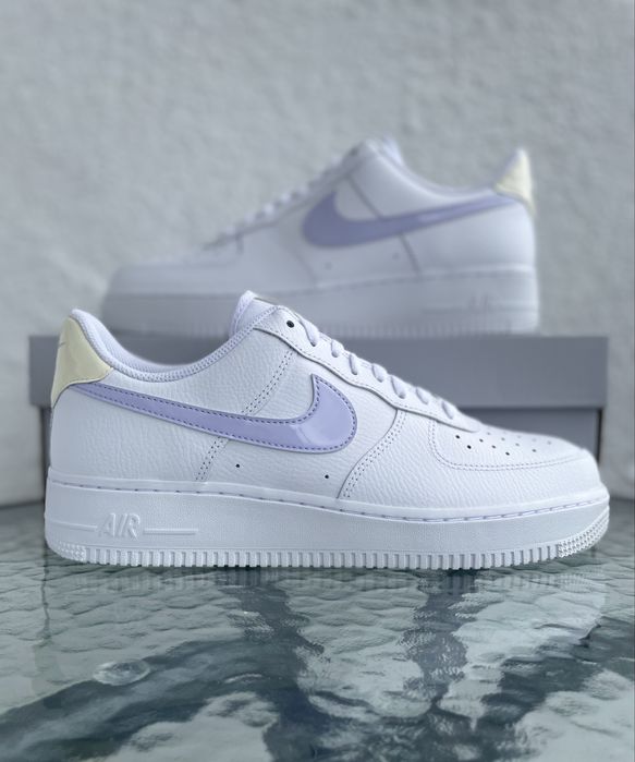 Buty Nike Air Force 1 '07 White/Oxygen Purple r. 43 - nowe, oryginalne