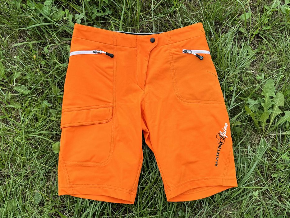 Жіночі трекінгові шорти Martini Alpine