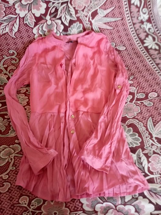 Блуза в гарному стані