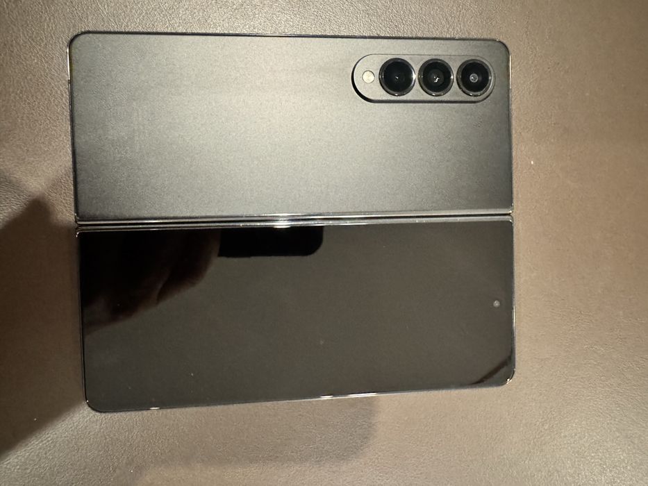Samsung Z Fold 4