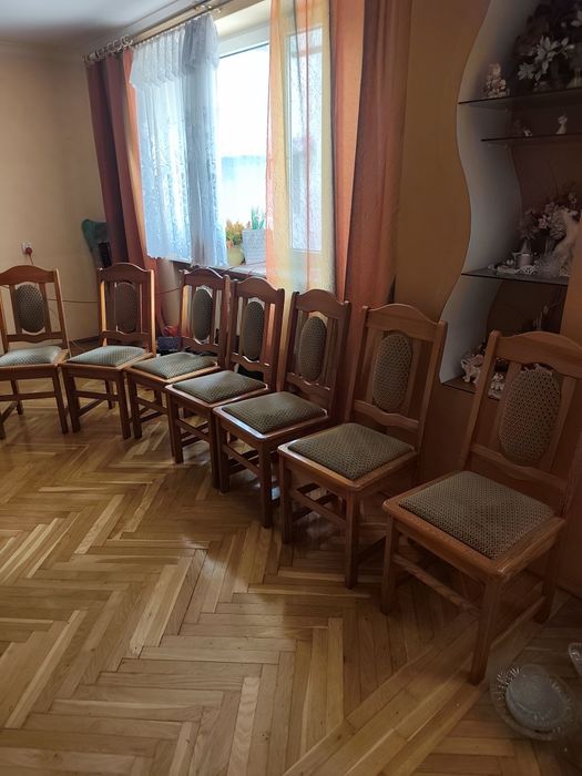 Krzesła komplet 7szt