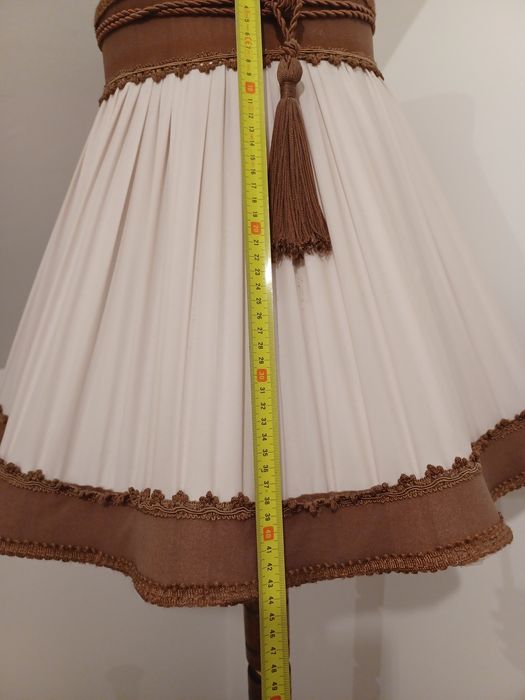 Lampa podłogowa sprawna