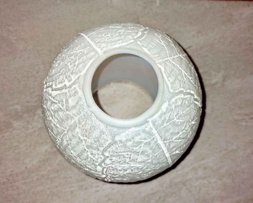 Klosz szklany PRL VINTAGE-Liście,mleczne szkło, malowane pasy