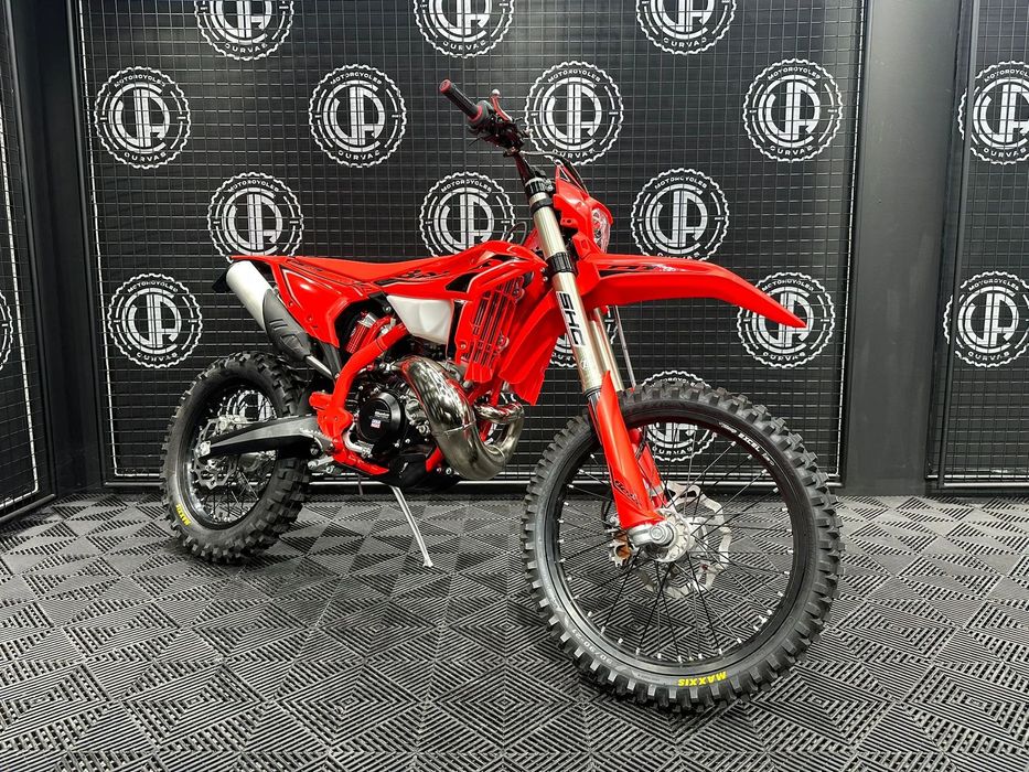 Beta RR  X-PRO 2T 300 MY26