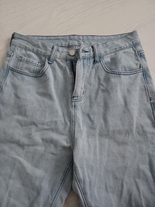 Spodnie jeans szerokie z wysokim stanem. Unisex. 158-164 cm