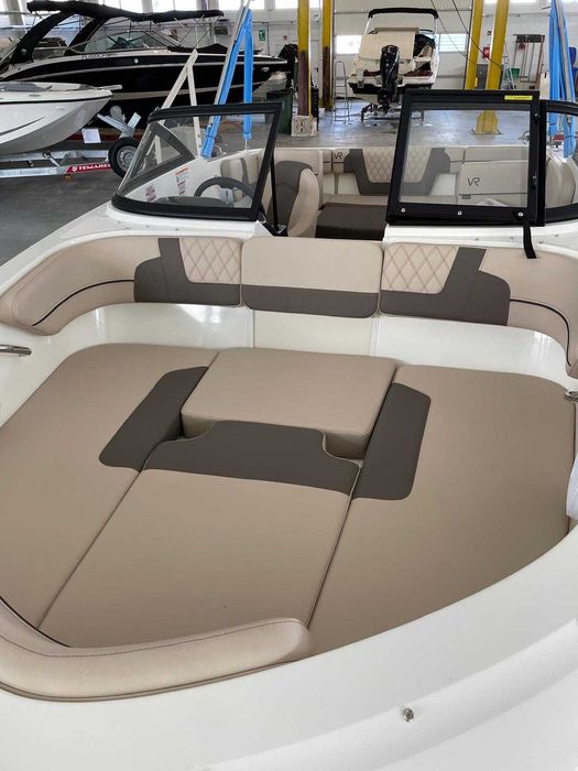 Bayliner VR4 OE + Mercury 115 KM Pro XS - Augustów