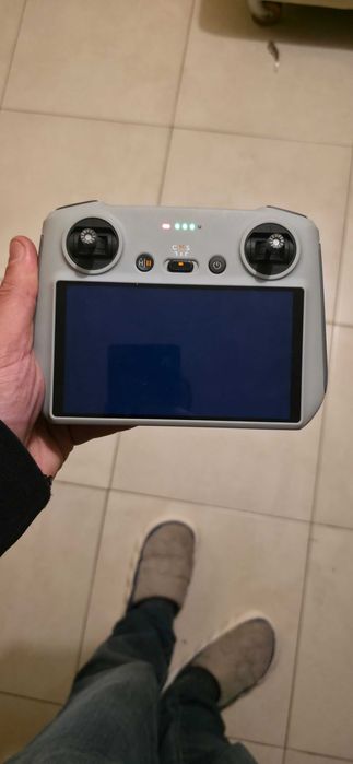 DJI Mini 3 Pro com comando DJI RC pouco uso