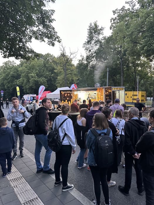 food truck trucki Frytki belgijskie Grill grille festyny eventy grill