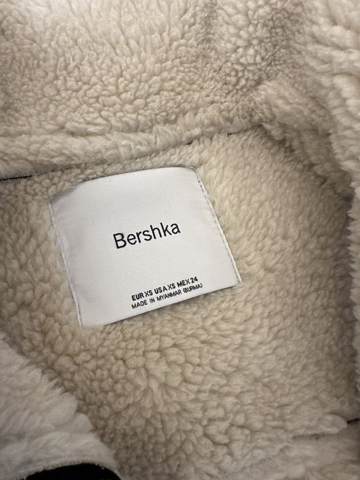 Куртка Bershka xs