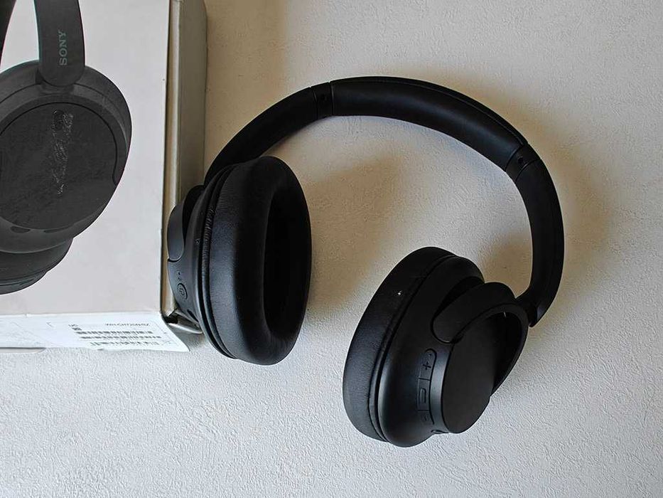 Наушники Sony WH-CH720N Black (WHCH720NB.CE7)