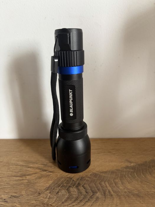 Latarka Blaupunkt