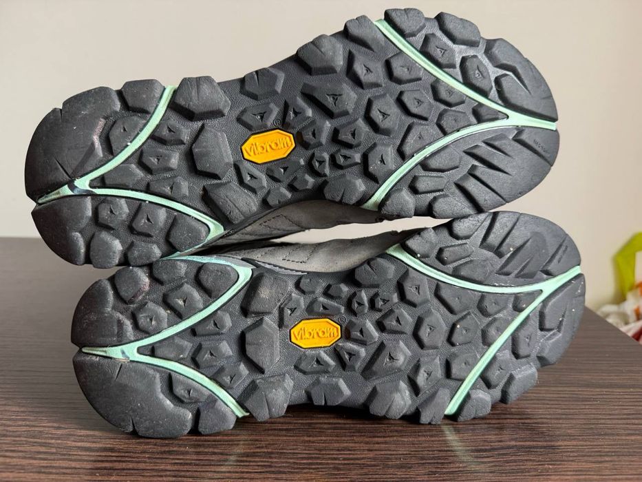 Черевики трекінгові Merrel carpa mid gore-tex. Р 40 на 25.5 см.