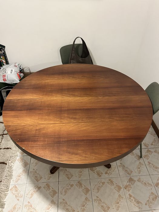 Mesa de jantar madeira