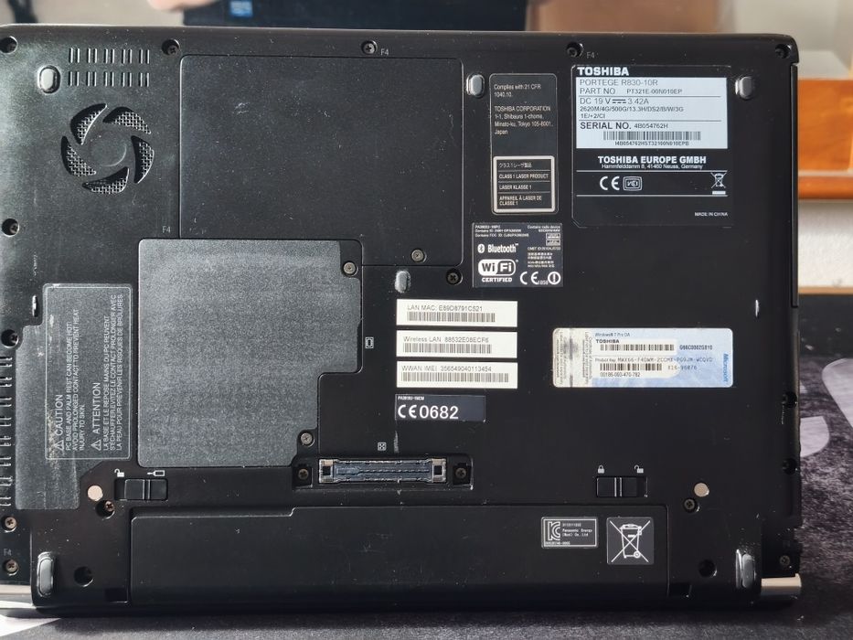 Toshiba | Core i7 | 8GB RAM | Bateria Impecável