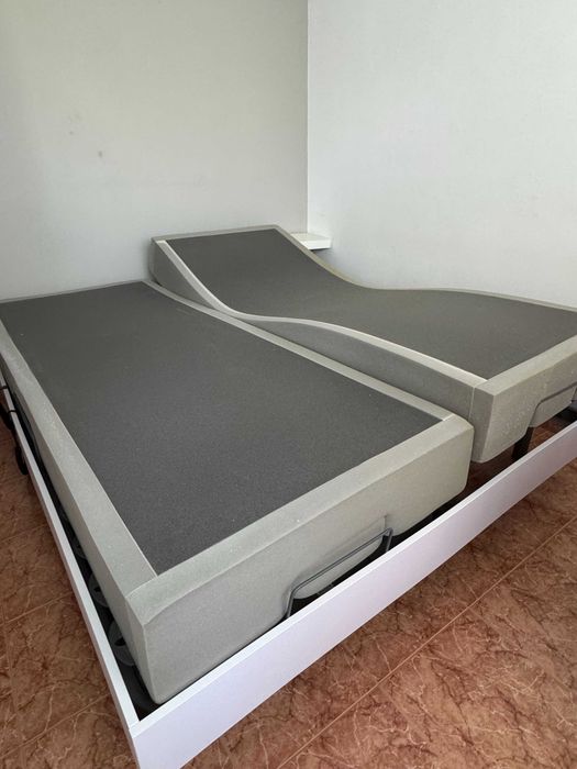 Cama articulada elétrica de casal – Excelente estado