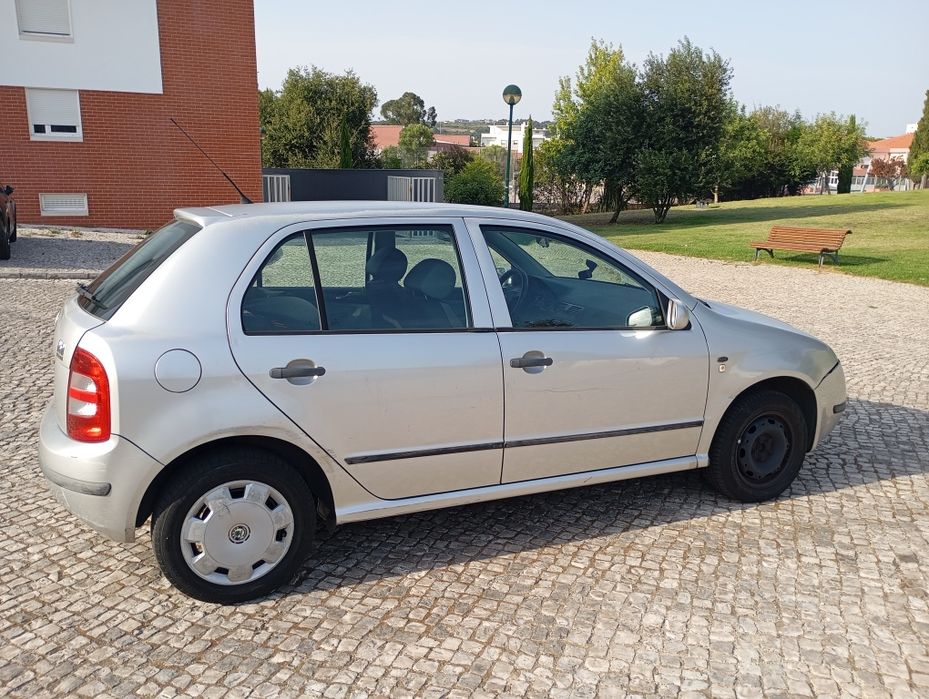 Skoda Fabia 1.4 gasolina 2001