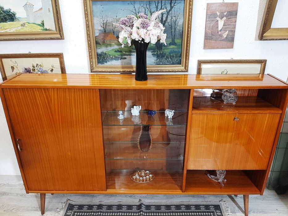 Komoda/ witrynka Wioletta