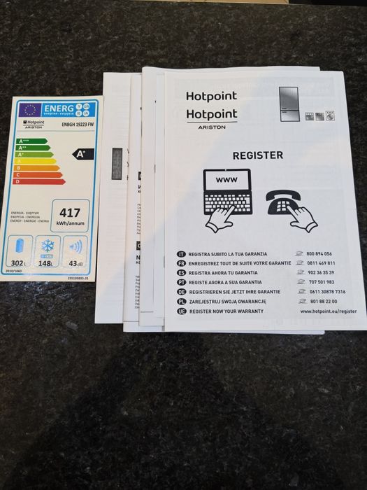 Frigorífico Hotpoint Ariston 18kg