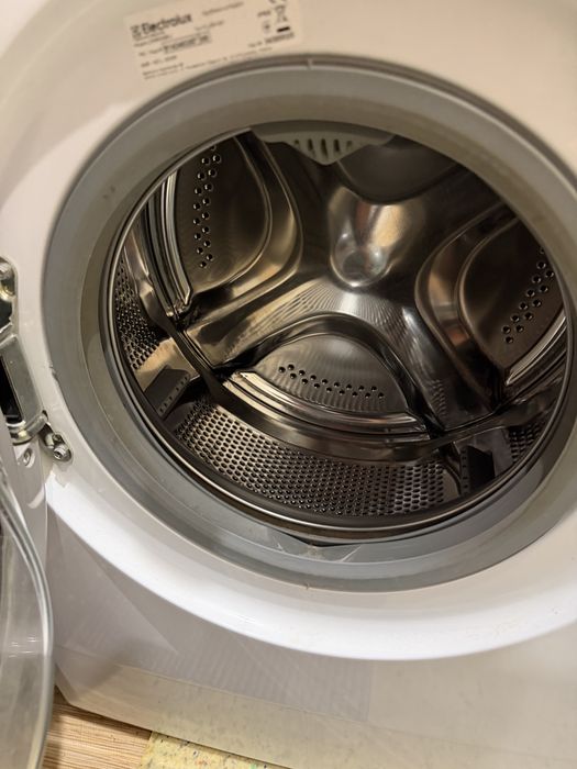 Стиральная машинка Electrolux Perfectcare 600