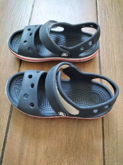 Sandały Crocs dziecięce rozm C-9 (25/26)